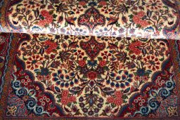 Corner detail of New Bijar rug showing border pattern and Wool pile