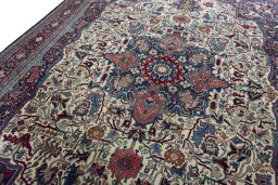 Backside of handmade 1970s Bijar rug showing knot structure and weave density