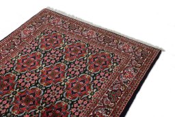 Surface texture of New Bijar rug with natural Wool and intricate pattern