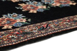 Central medallion detail of New Bijar rug from Iran / Persia