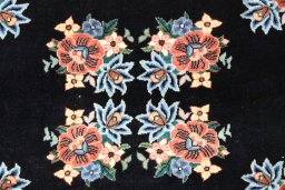 Close-up detail of New Bijar rug from Iran / Persia showing Wool weave