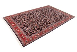Corner detail of 2020s Bijar rug showing border pattern and Wool pile