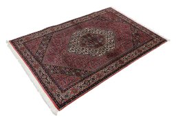 Corner detail of New Bijar rug showing border pattern and Wool pile