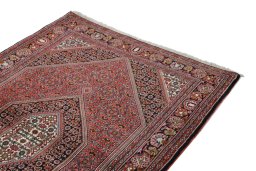 Surface texture of New Bijar rug with natural Wool and intricate pattern