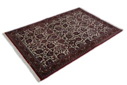 Corner detail of New Bijar rug showing border pattern and Wool pile
