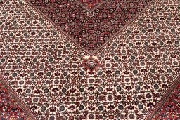 Corner detail of New Bijar rug showing border pattern and Wool pile