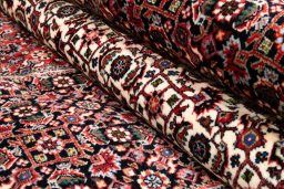 Surface texture of New Bijar rug with natural Wool and intricate pattern