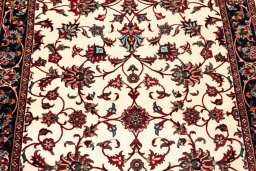 Corner detail of New Bijar rug showing border pattern and Wool pile
