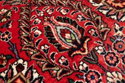 Surface texture of New Bijar rug with natural Wool and intricate pattern
