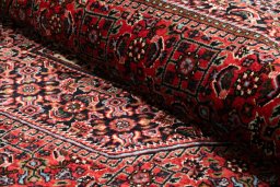 Close-up detail of New Bijar rug from Iran / Persia showing Wool weave