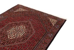 Surface texture of New Bijar rug with natural Wool and intricate pattern
