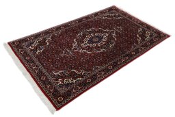 Corner detail of New Bijar rug showing border pattern and Wool pile