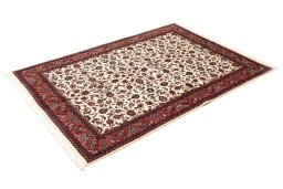 Close-up detail of New Bijar rug from Iran / Persia showing Wool weave