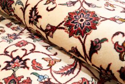 Close-up detail of New Bijar rug from Iran / Persia showing Wool weave