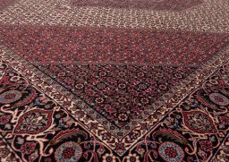 Corner detail of New Bijar rug showing border pattern and Wool pile