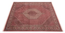 Corner detail of New Bijar rug showing border pattern and Wool pile