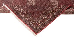 Surface texture of New Bijar rug with natural Wool and intricate pattern