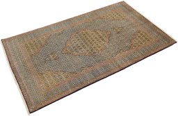 Corner detail of 1960s Ghom rug showing border pattern and Wool pile