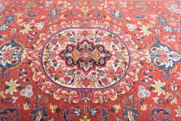 Central medallion detail of New Ghom rug from Iran / Persia