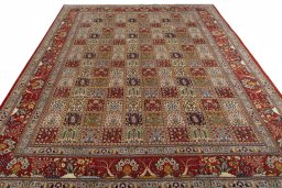 Surface texture of New Ghom rug with natural Wool and intricate pattern