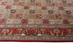 Close-up detail of New Ghom rug from Iran / Persia showing Wool weave