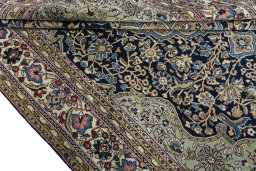 Close-up detail of 1970s Ghom rug from Iran / Persia showing Cork weave