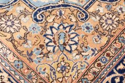 Close-up detail of 1975s Ghom rug from Iran / Persia showing Wool weave