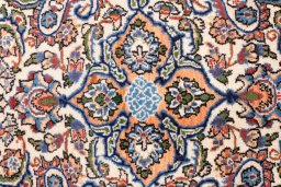Full view of 1998s Ghom rug from Iran / Persia, 157 × 104 cm in Beige tones