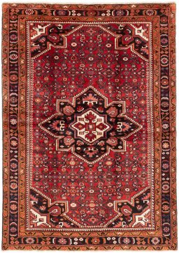 Full view of 1980s Hoseinabad rug from Iran / Persia, 217 × 152 cm in Red tones