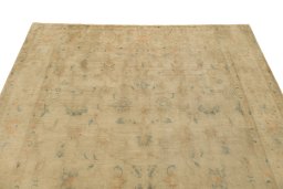 Backside of handmade 1980s Isfahan rug showing knot structure and weave density