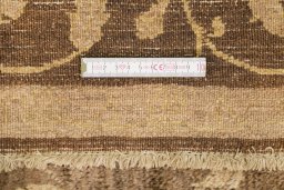 Corner detail of New Isfahan rug showing border pattern and Wool pile