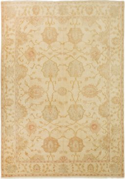 Full view of 1980s Isfahan rug from Iran / Persia, 276 × 193 cm in Beige tones