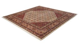 Corner detail of 1990s Isfahan rug showing border pattern and Wool pile