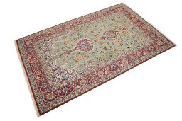 Close-up detail of 1990s Isfahan rug from Iran / Persia showing Wool weave