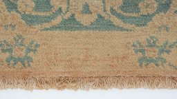 Close-up detail of New Isfahan rug from Iran / Persia showing Wool weave
