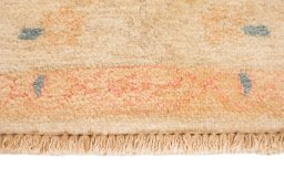 Close-up detail of New Isfahan rug from Iran / Persia showing Wool weave