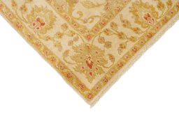 Backside of handmade New Isfahan rug showing knot structure and weave density