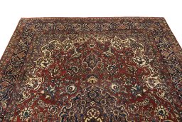 Surface texture of 1920s Isfahan rug with natural Wool and intricate pattern