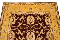 Surface texture of New Isfahan rug with natural Wool and intricate pattern