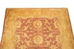 Surface texture of New Isfahan rug with natural Wool and intricate pattern