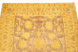 Surface texture of New Isfahan rug with natural Wool and intricate pattern