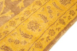 Central medallion detail of New Isfahan rug from Iran / Persia