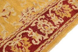 Close-up detail of New Isfahan rug from Iran / Persia showing Wool weave