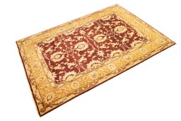 Close-up detail of New Isfahan rug from Iran / Persia showing Wool weave