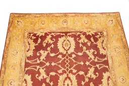 Surface texture of New Isfahan rug with natural Wool and intricate pattern