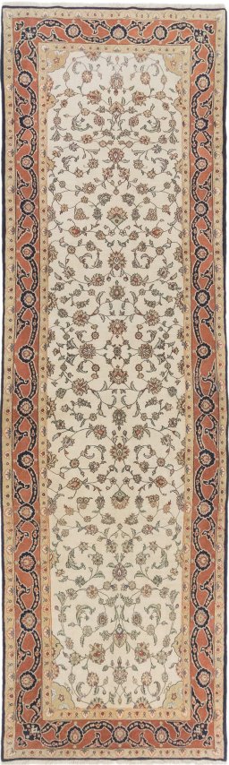Full view of New Isfahan rug from Iran / Persia, 485 × 145 cm in Cream tones
