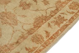 Close-up detail of New Isfahan rug from Iran / Persia showing Wool weave