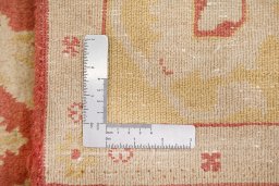 Close-up detail of New Isfahan rug from Iran / Persia showing Wool weave