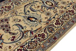 Close-up detail of 1980s Isfahan rug from Iran / Persia showing Wool weave