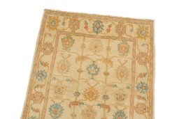Surface texture of New Isfahan rug with natural Wool and intricate pattern